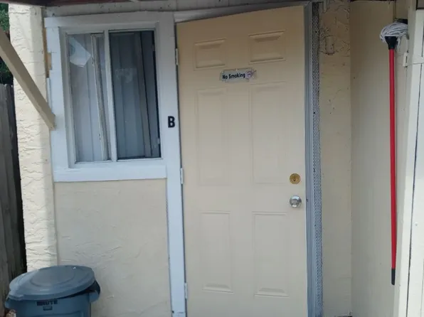 724 W 3rd St #B, West Palm Beach, FL 33404