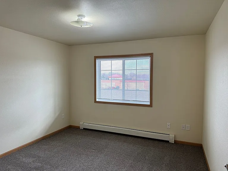 West Lake III Apartments — Photo 152