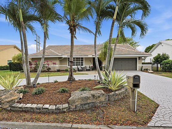 4th image of 8644 NW 47th Drive