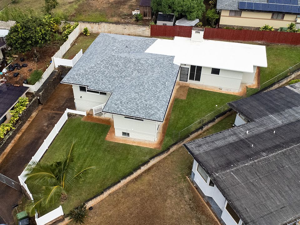 Upper Rear Unit Available