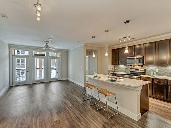 5th image of 6100 Ashbury St APT 3320