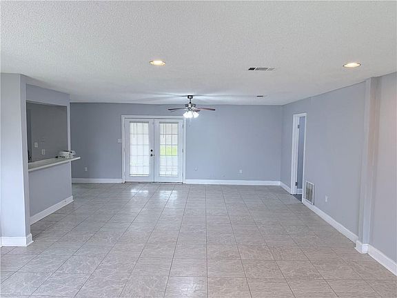 2nd image of 3832 Dulaney Dr