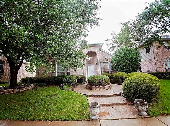 2nd image of 4841 Park Brook Dr