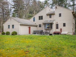 139 Country Club Rd, Avon, CT 06001