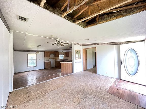 4th image of 5525 Beechwood St