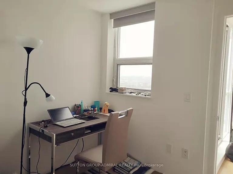 830 Lawrence Ave W #2911 — Photo 30