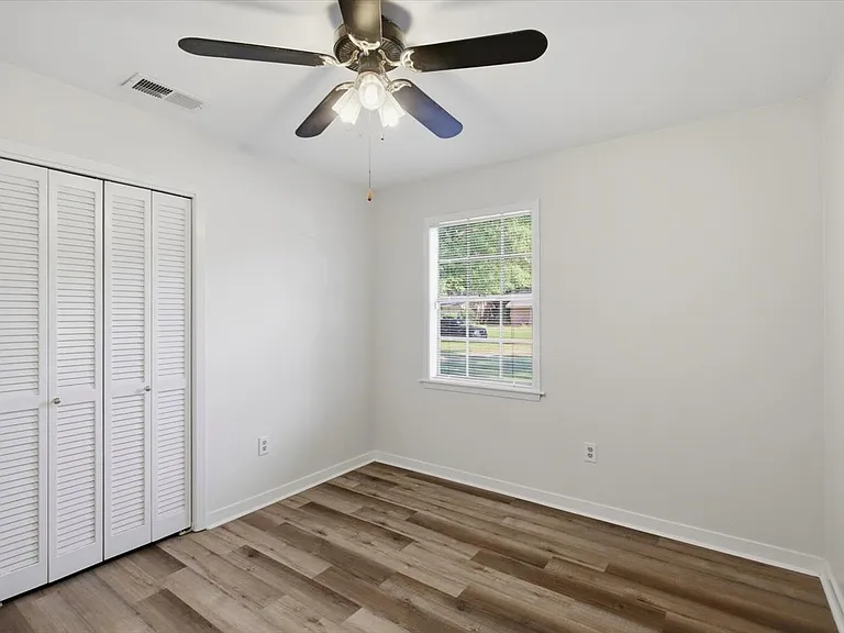 131 Cypress Dr — Photo 24