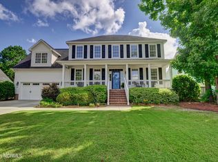 806 Blue Point Dr, Wilmington, NC 28411