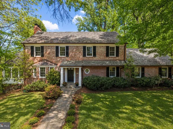 2025 Trumbull Ter NW, Washington, DC 20011