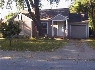 810 Woodland Dr, Garland, TX 75040