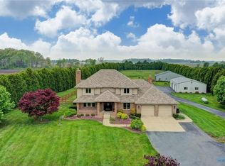 10840 S River Rd, Grand Rapids, OH 43522