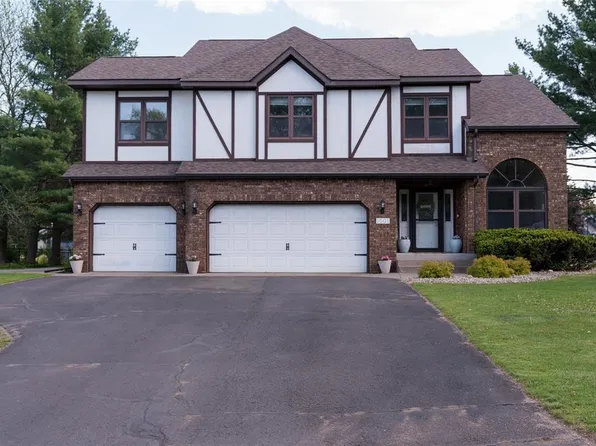 1501 Grover Road, Eau Claire, WI 54701
