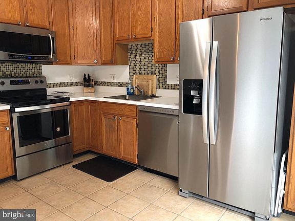 2nd image of 17320 Nugent Ln