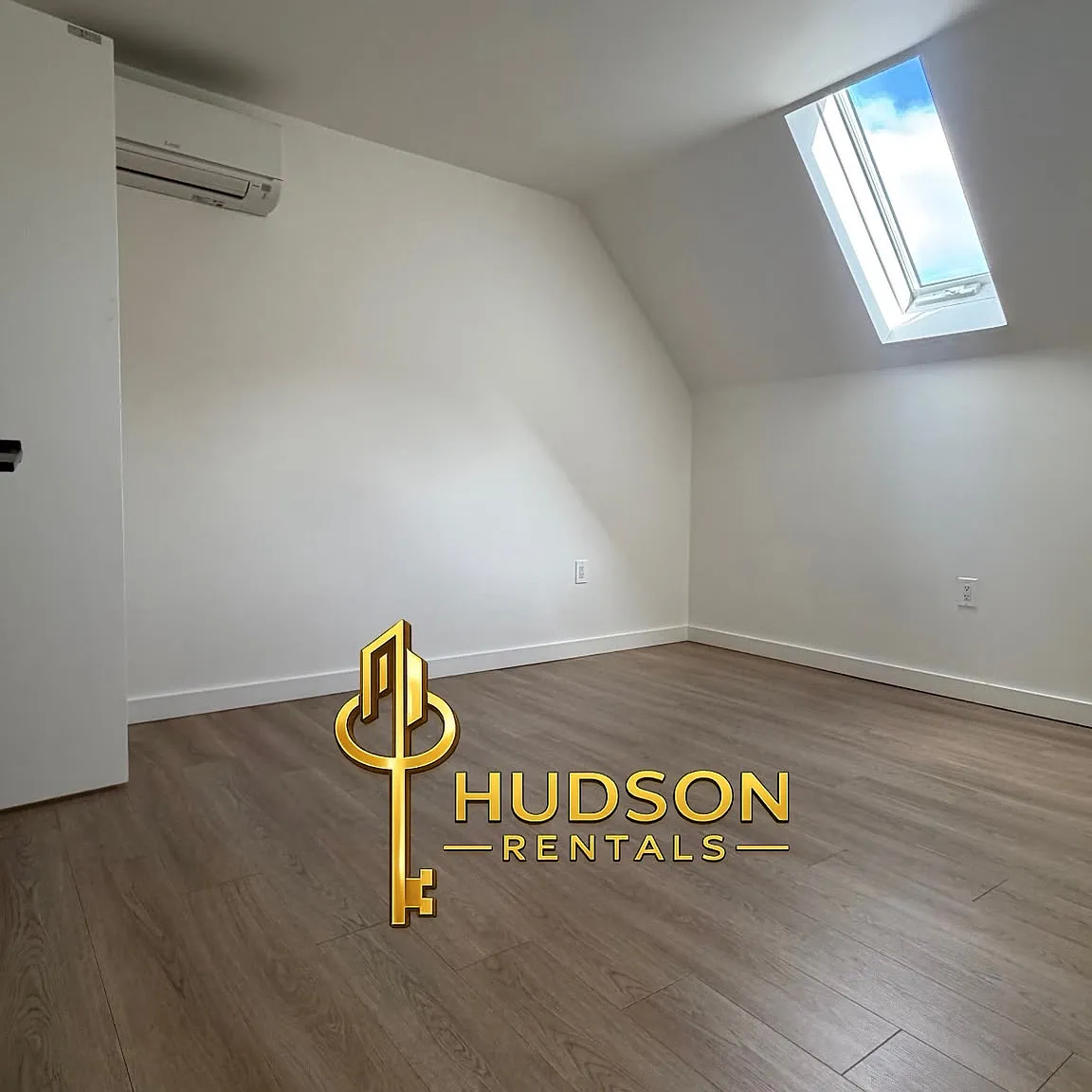 332 Pacific Ave — Photo 2