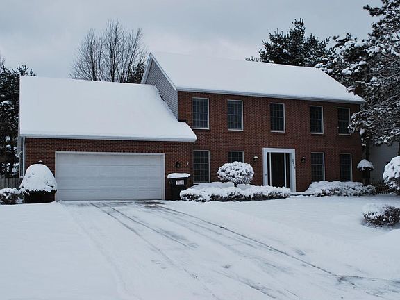 2nd image of 3248 Lost Pine Way