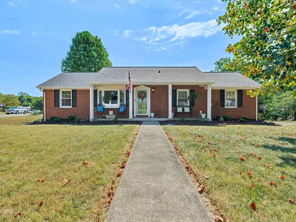 2200 Gloria Dr, Salem, VA 24153