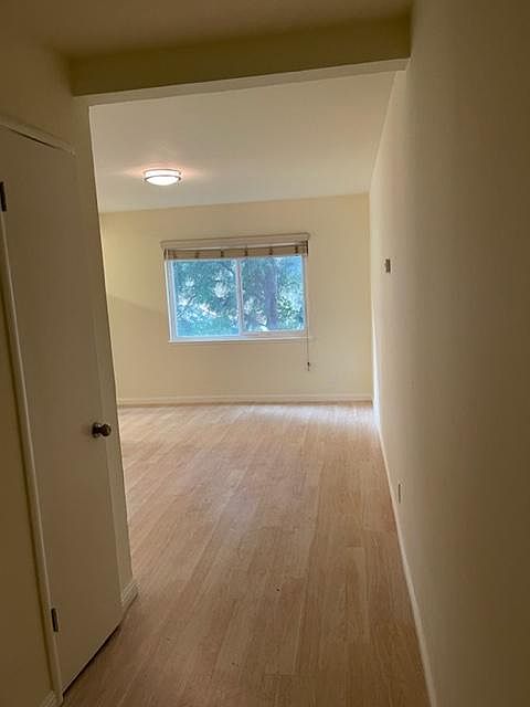 1st image of 1646 Davis St APT 8