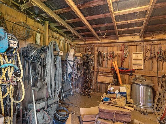 26th image of 1245 Paint Rock Valley Rd