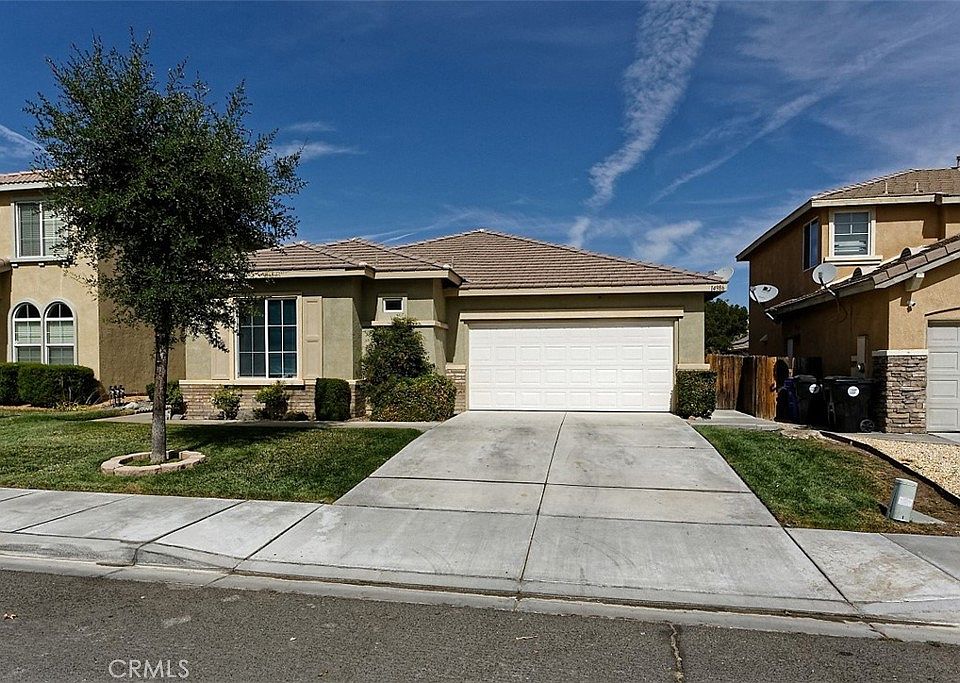 1st image of 14986 Salamander Ln