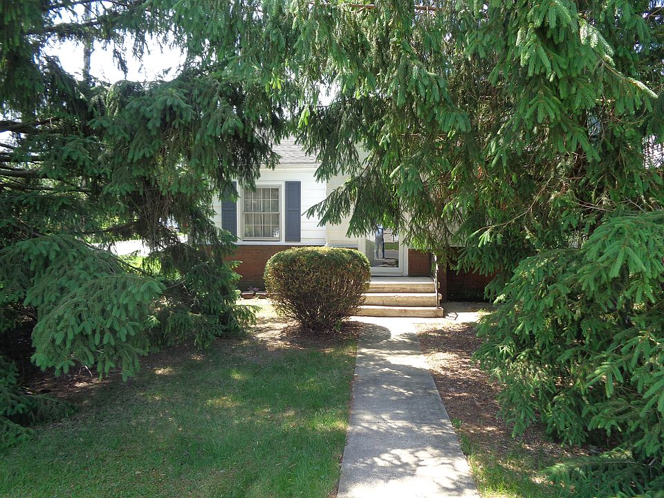 1st image of 420 E Van Cleve St