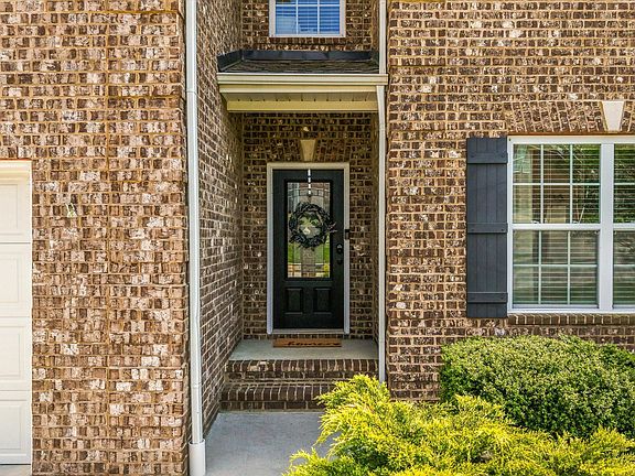 3rd image of 8506 Coral Sand Ln