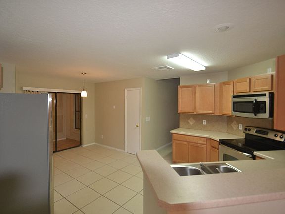 2nd image of 332 Plumwood Cir