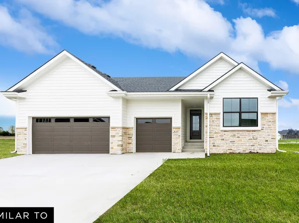 641 34th St SE, Altoona, IA 50009