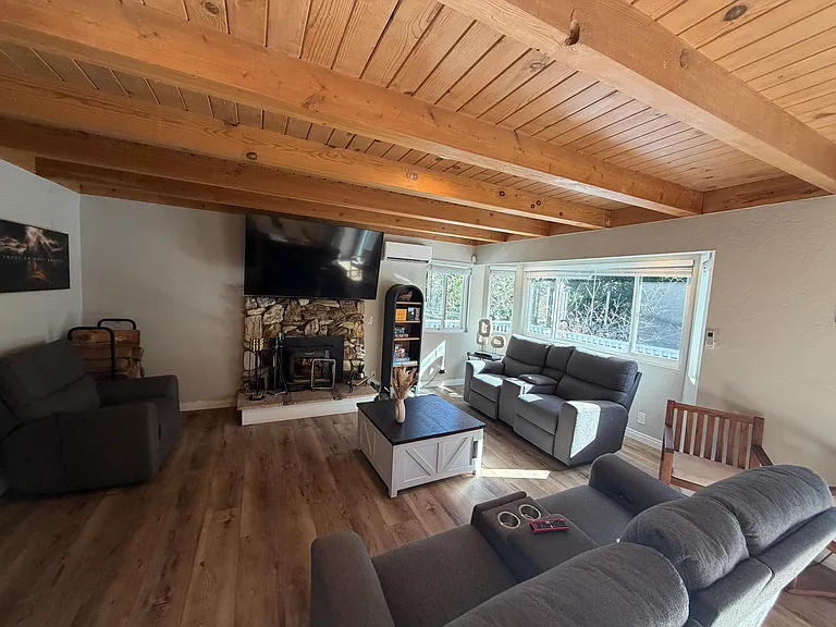 29264 Pine Dr #B — Photo 3