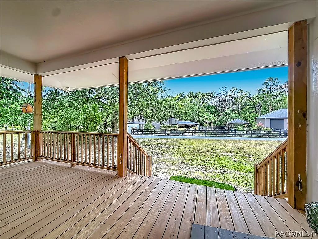 4 bed, 3.0 bath, 2677 sqft, $3,000 — Photo 3