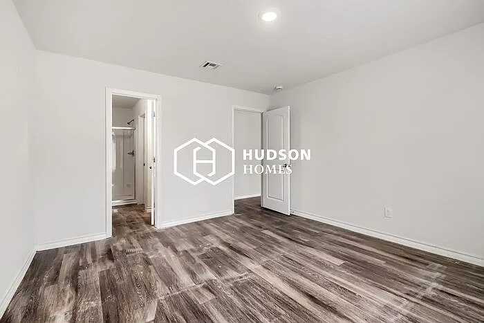 2624 E Cornell St — Photo 8