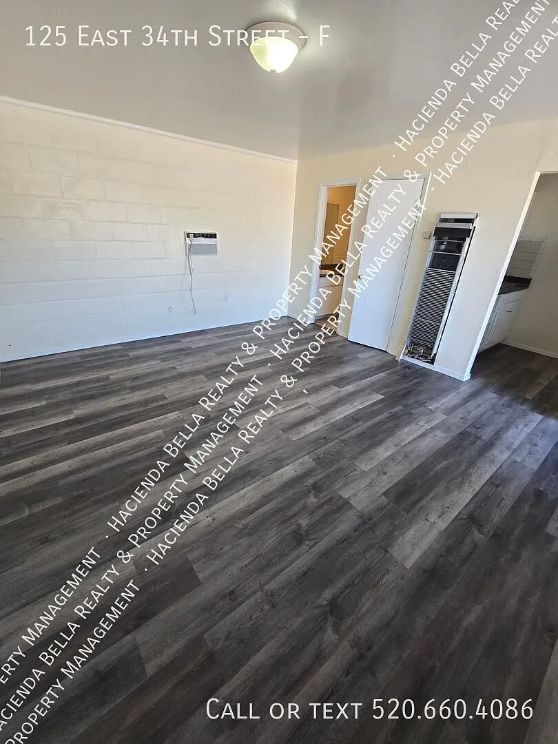 Studio Coming Available!! Move In Special No Deposit Must See!! $99.00 1st Month's Rent Move In S... — Photo 4