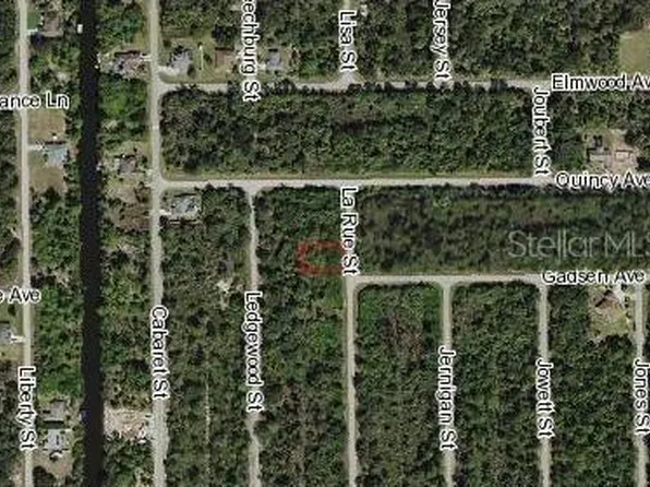 3383 La Rue St #32, Pt Charlotte, FL 33948