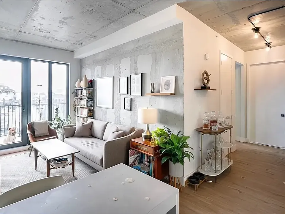 815 Flatbush Ave #703V