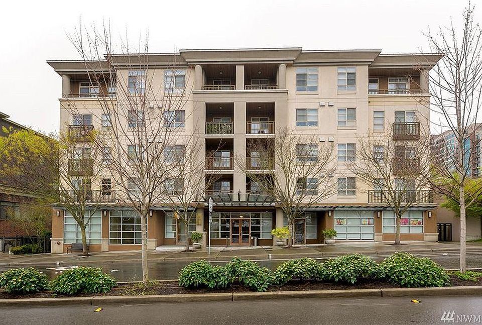 1st image of 118 107th Ave NE #315B