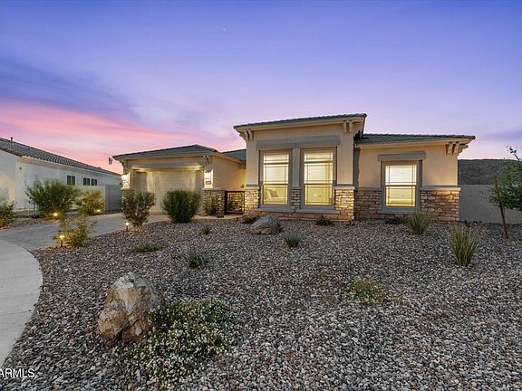5th image of 20264 W SAN JUAN Avenue