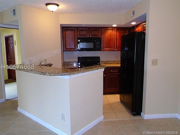 5th image of 12430 Vista Isles Dr APT 1318
