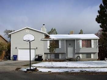 1st image of 6061 S Woodsborough Way