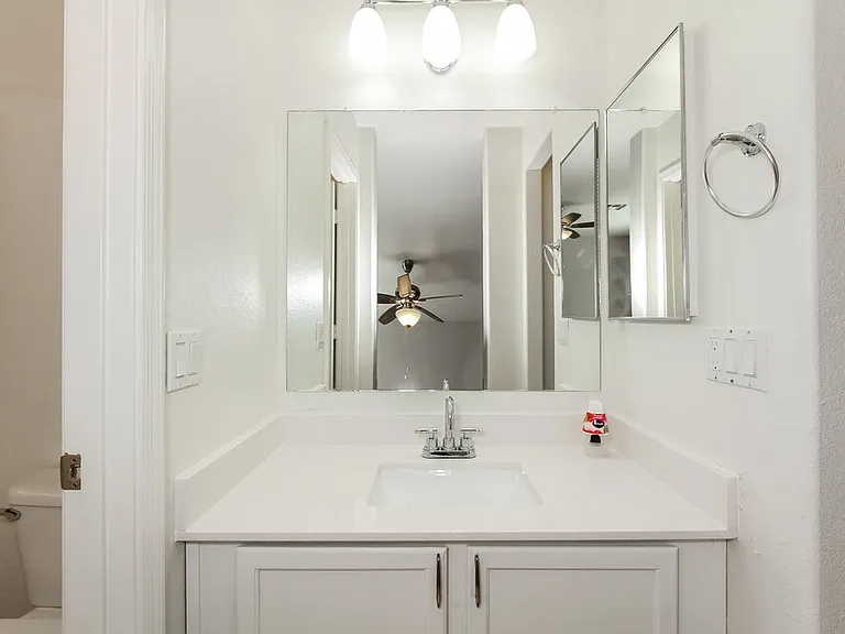 9247 W Ironwood Dr — Photo 10