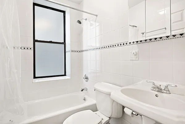 Sold by Compass | media 6