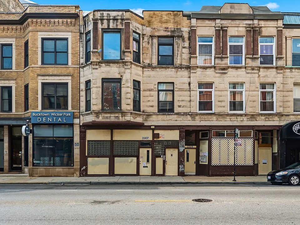 2307 W North Ave #STOREFRONT