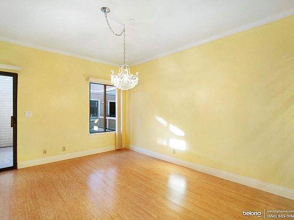 5th image of 927 La Mesa Ter