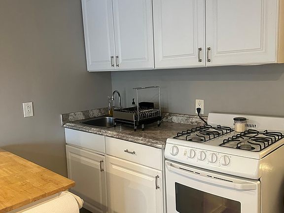5th image of 270 E 238th St Floor 1
