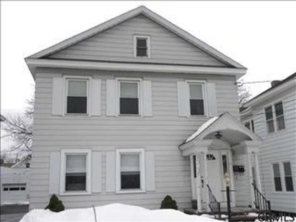 97 Clermont St, Albany, NY 12203