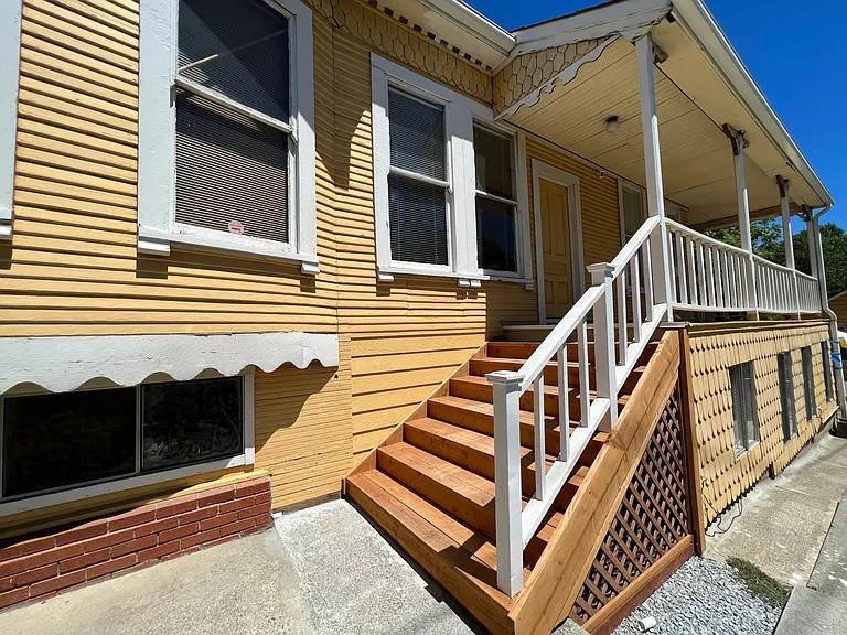 1373 Lincoln Way #B — Photo 11