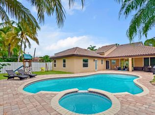 767 Verona Lake Dr, Weston, FL 33326