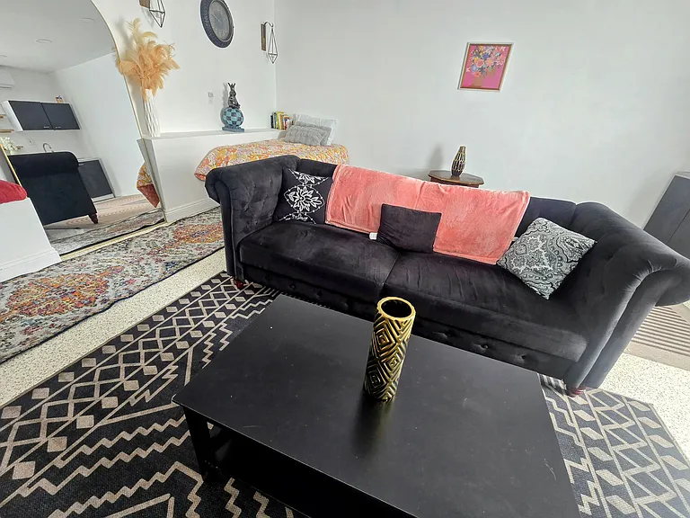 2548 E Wilson Ave — Photo 157