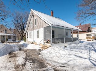 14 Barrows St, South Paris, ME 04281