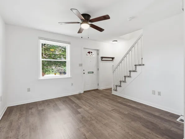 554 Hand Ave, Lancaster, PA 17602