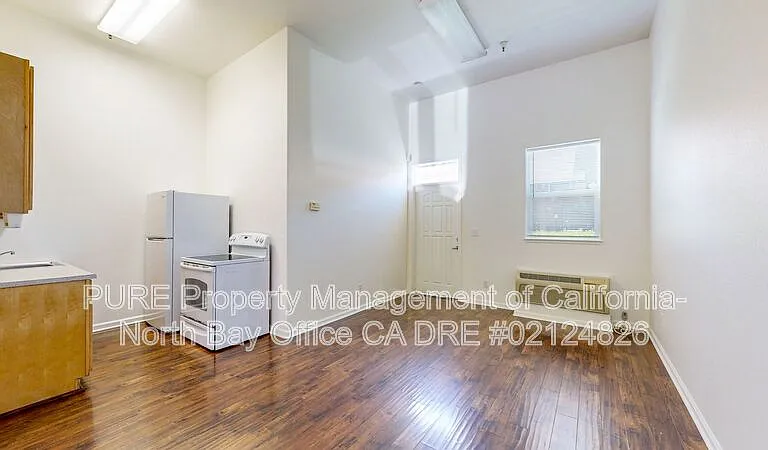 154 Railroad Ave #B — Photo 21
