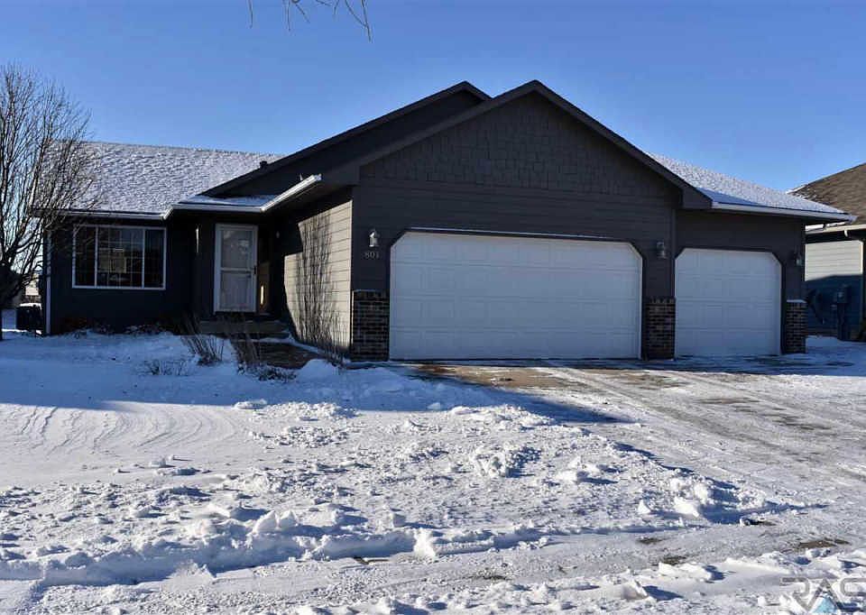 1st image of 801 Brannon Dr